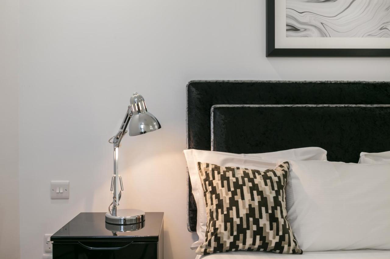 Urban Chic - Shaftesbury Apartment Londra Exterior foto